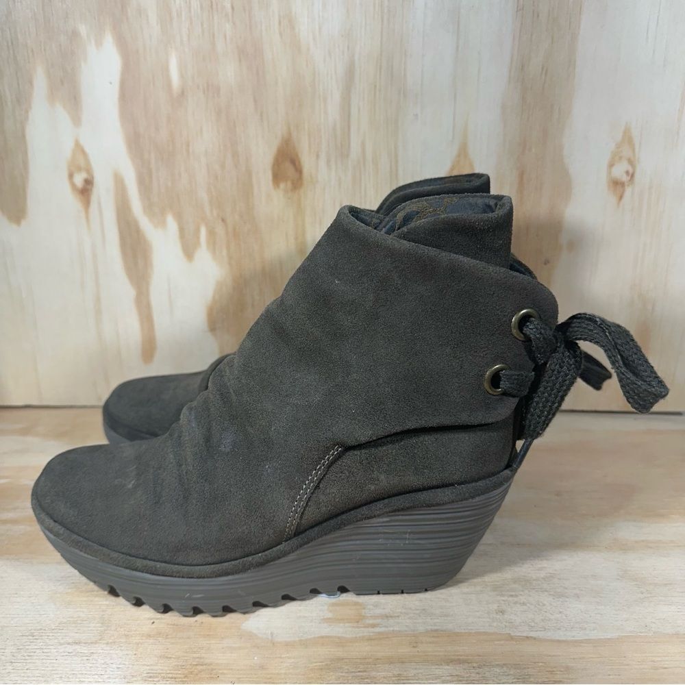 Fly London Yama Suede Wedge Ankle Boots Women’s Size 7
